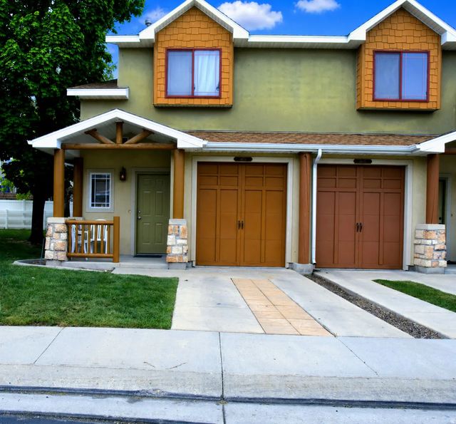 6678 S Pines Point Way W, West Jordan