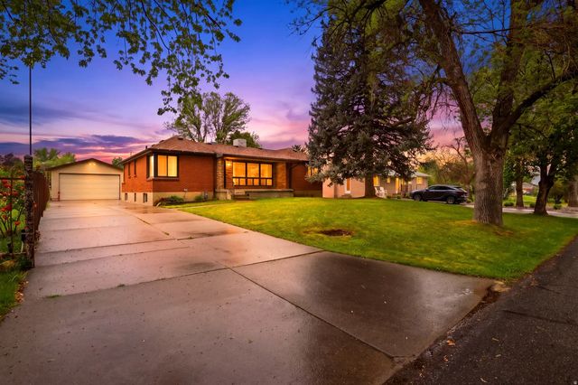 2252 E 6450 S, Cottonwood Heights