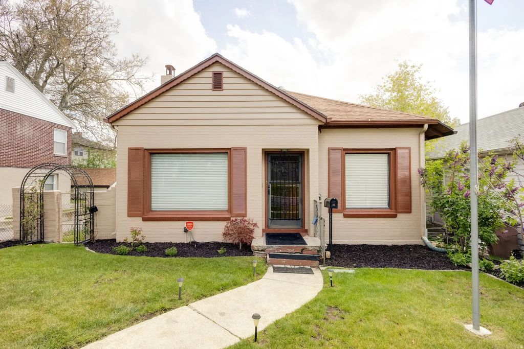 1072 E 4th Ave N, Salt Lake City