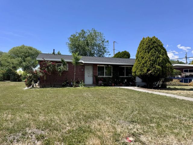 3448 S Maple Way W, West Valley City