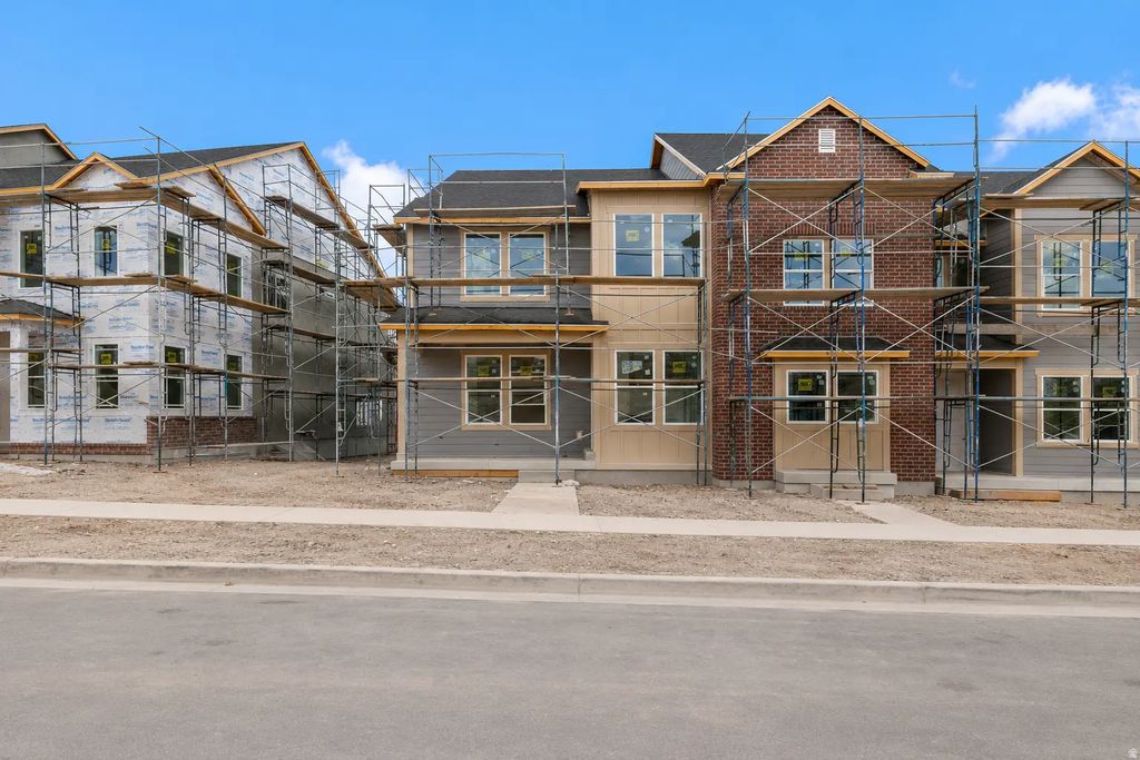 838 N Banner Dr 663, Saratoga Springs