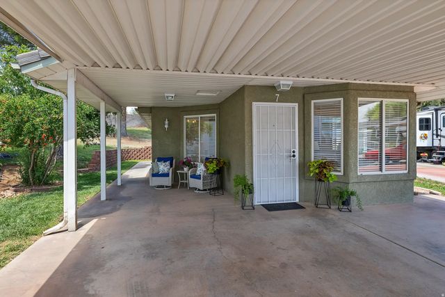 2990 E Riverside Dr 7, St. George