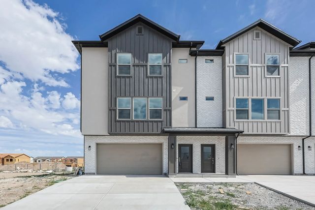 646 W Caroles Way 5, Tooele