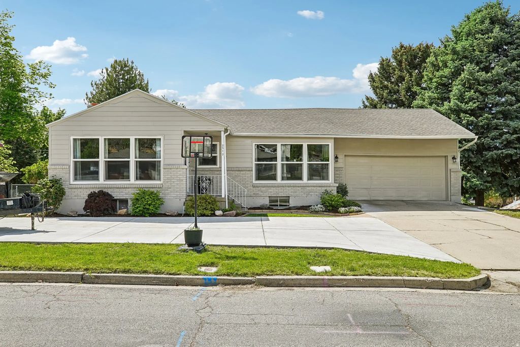 2512 S 150 W, Bountiful