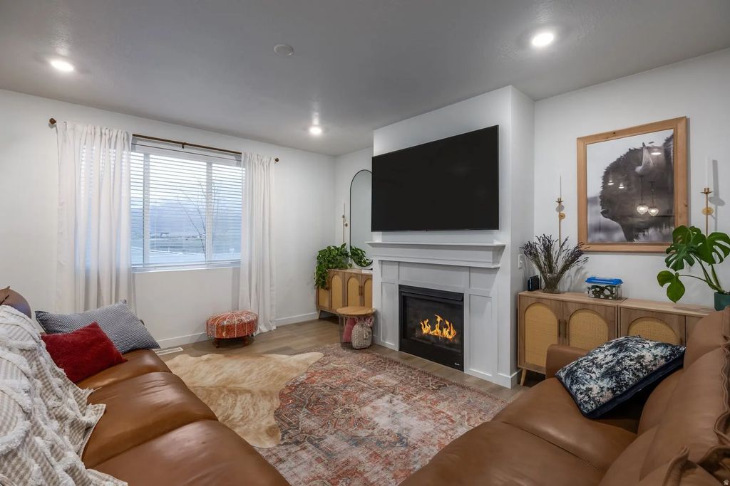5189 N Willow Tree Rd, Eagle Mountain