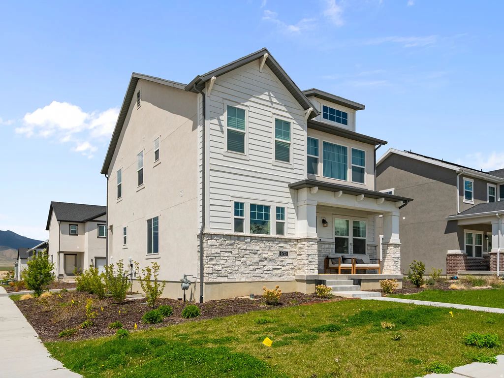 6733 N Mt Jefferson, Eagle Mountain