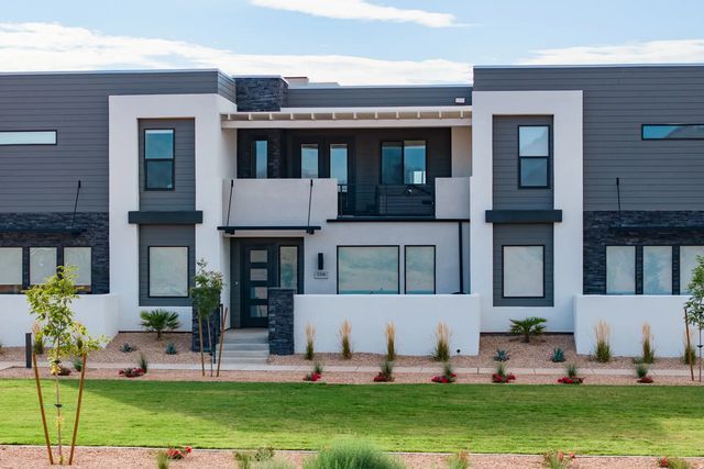 5398 S Aquamarine Ln, St. George