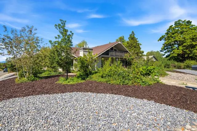 7312 S 2980 E, Cottonwood Heights