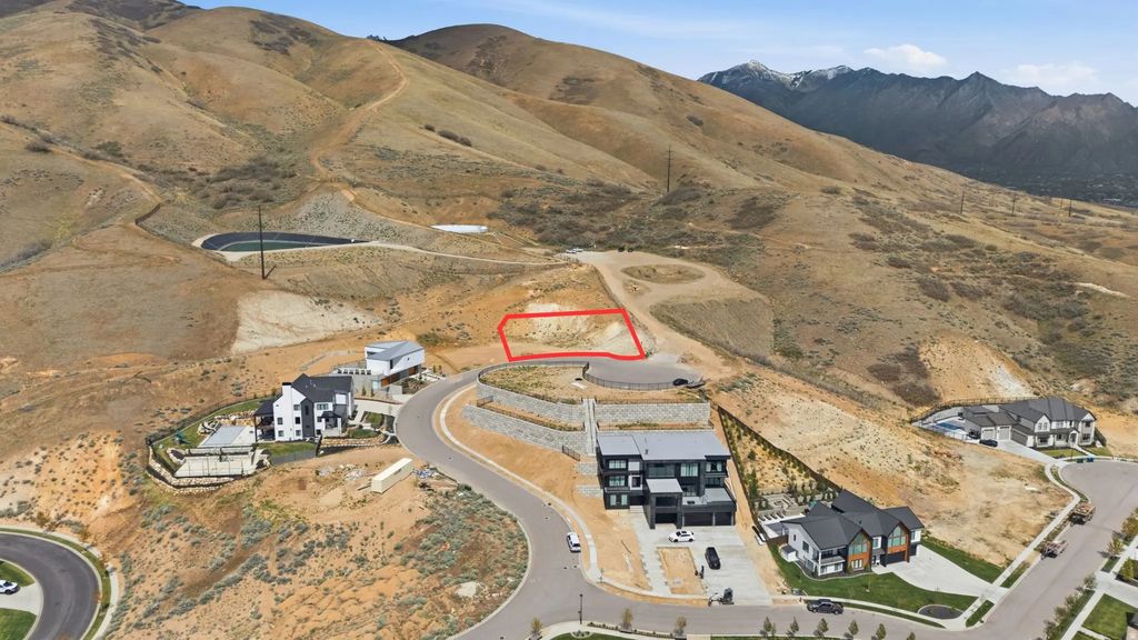 1192 W Reggio Cir N 330, Lehi