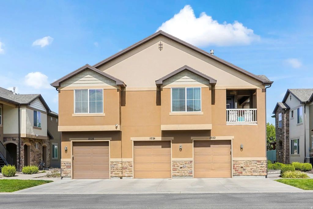 1022 W Allington Dr N, North Salt Lake