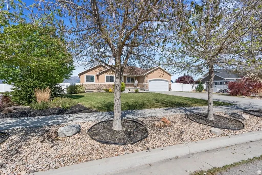 444 S Saddle Rd W, Grantsville