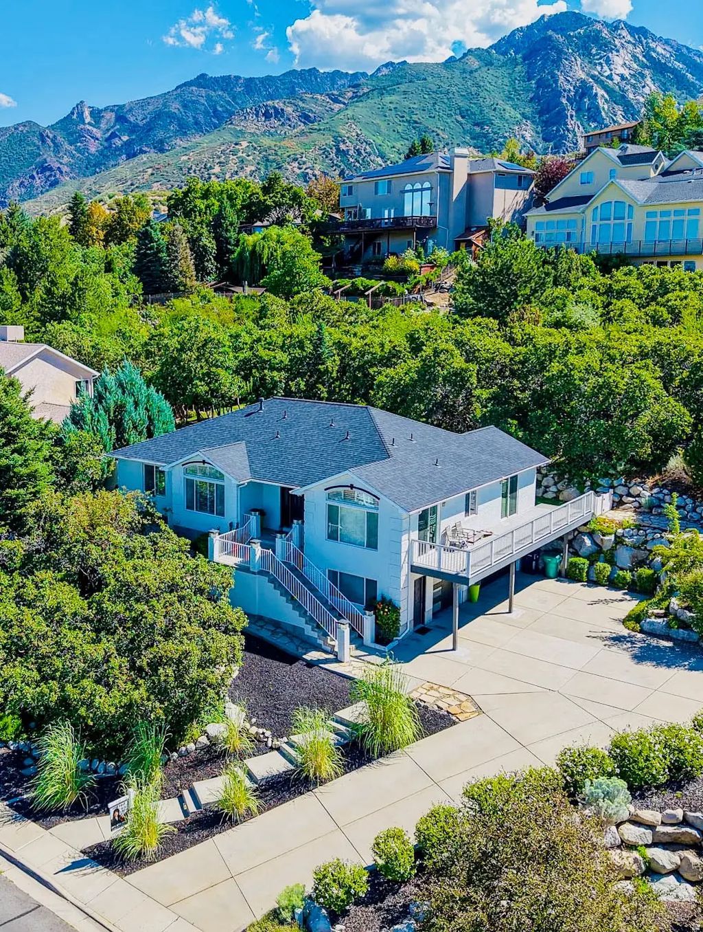 10193 S Majestic Canyon Rd, Sandy
