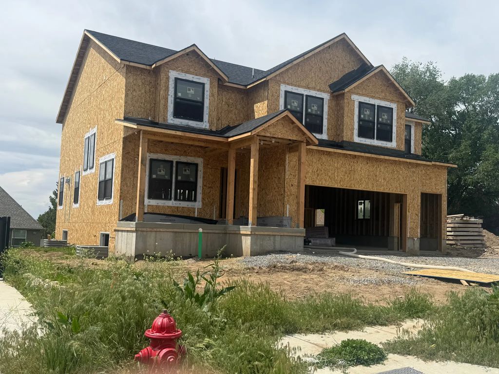 2693 N Burns Ln, North Ogden