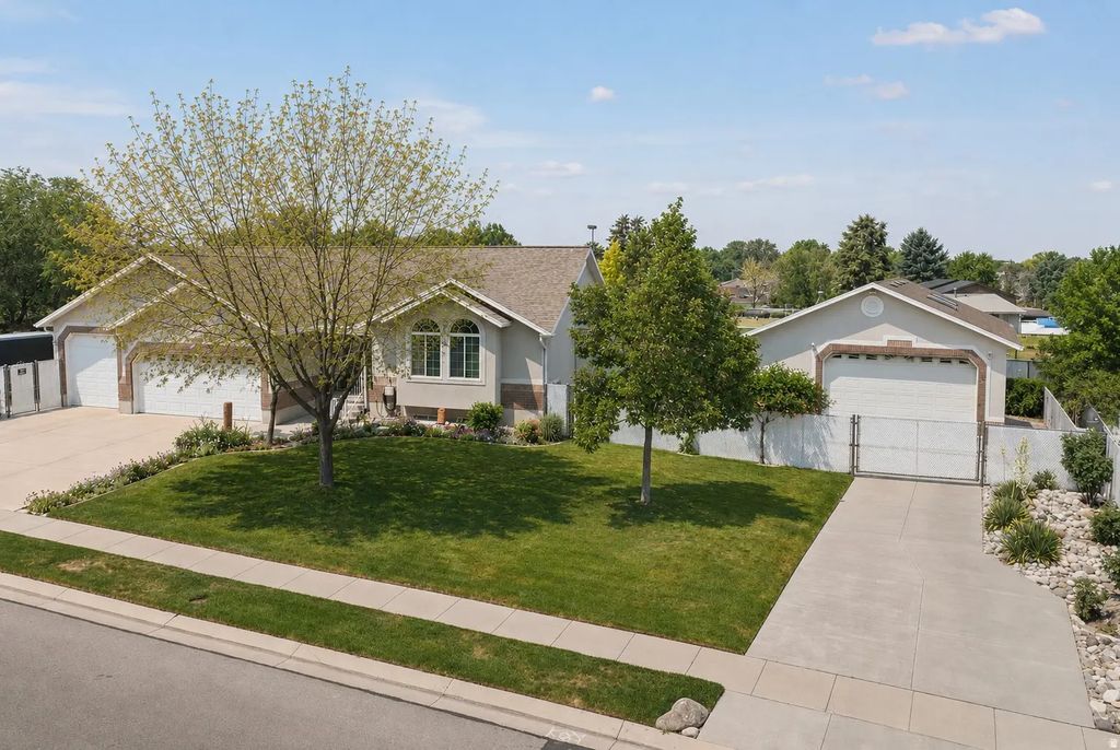 3778 W Mapleleaf Way, West Jordan