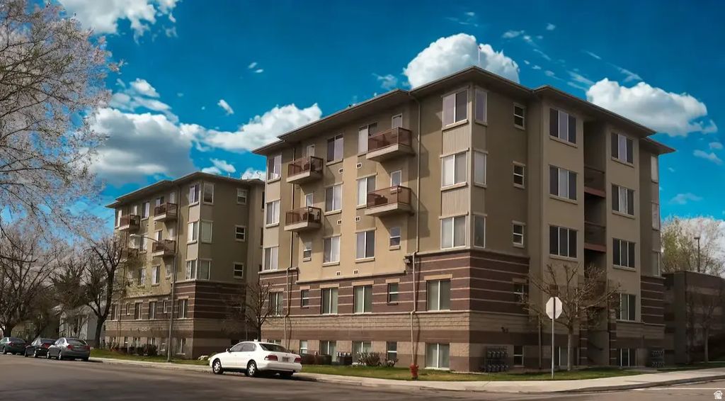 785 E 560 N 105, Provo