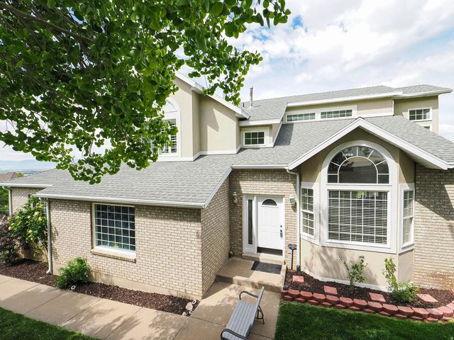 1833 N 350 E, Centerville