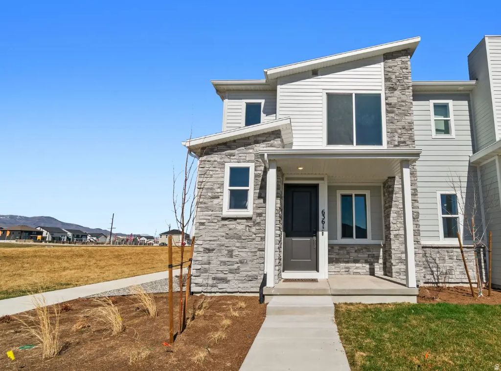 6361 W Pyramid Peak Ln 117, Herriman