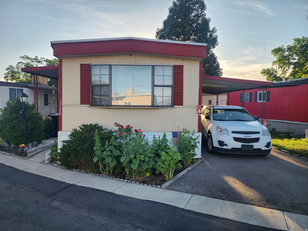 1726 W Norman Dr S, West Valley City