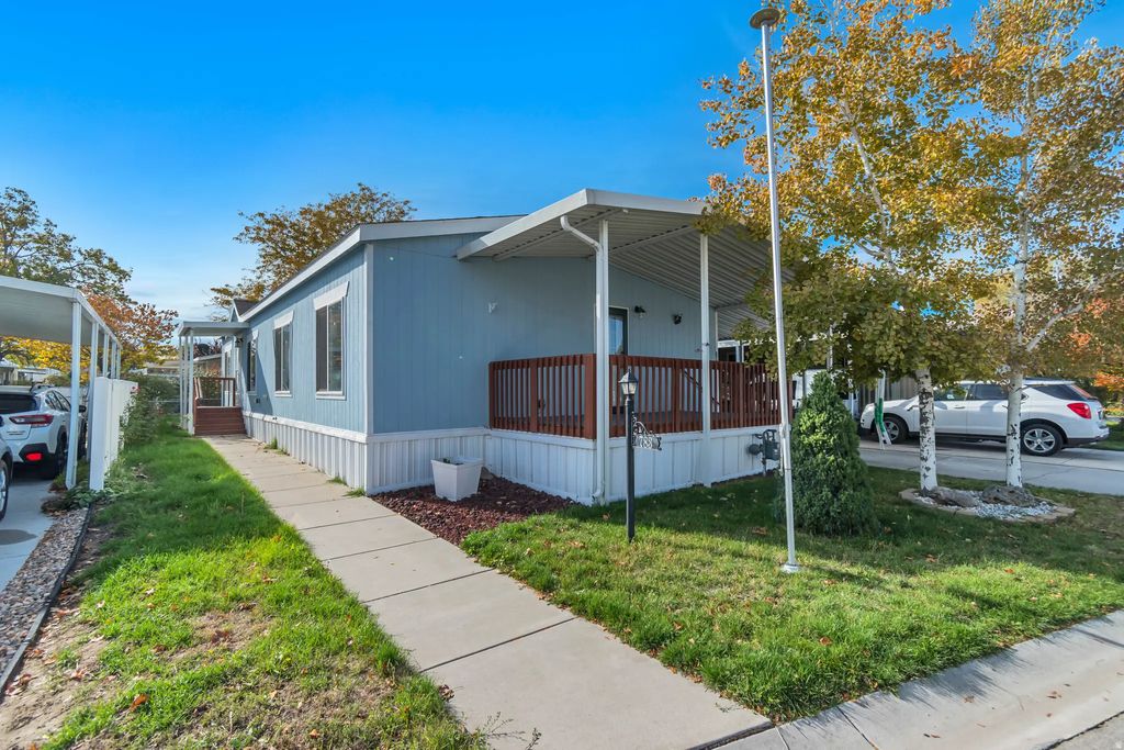 783 W Monte Hermosa St, Taylorsville