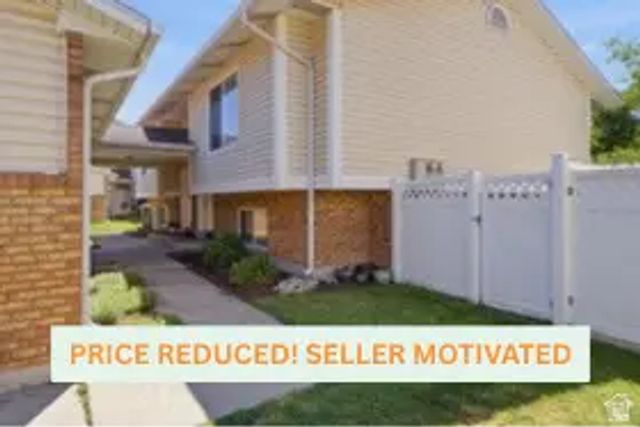 740 E Baker Dr, Midvale