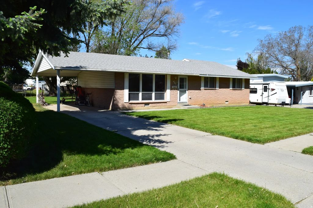 467 Holiday Dr, Brigham City