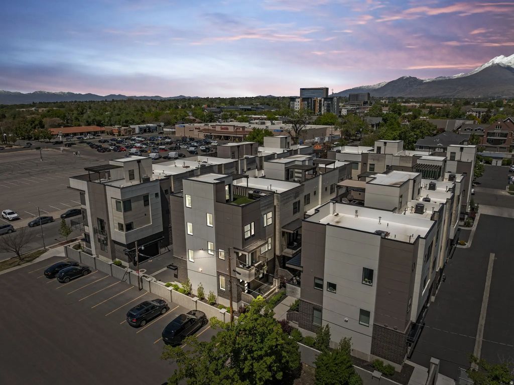 250 N 100 W 118, Provo