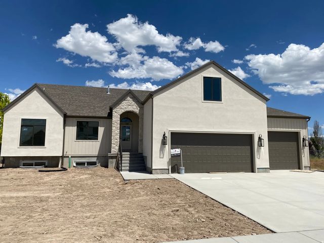 4676 W 75 N 401, West Point