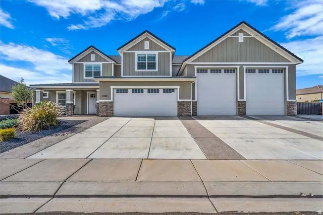 2764 S 3520 W, Hurricane