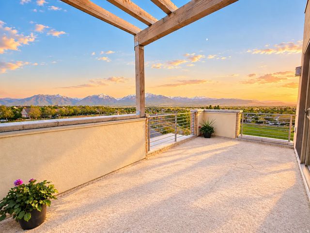 4491 W Daybreak Rim Way S, South Jordan