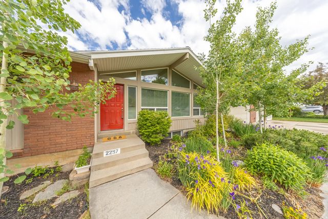 2297 Joni Dr, Layton