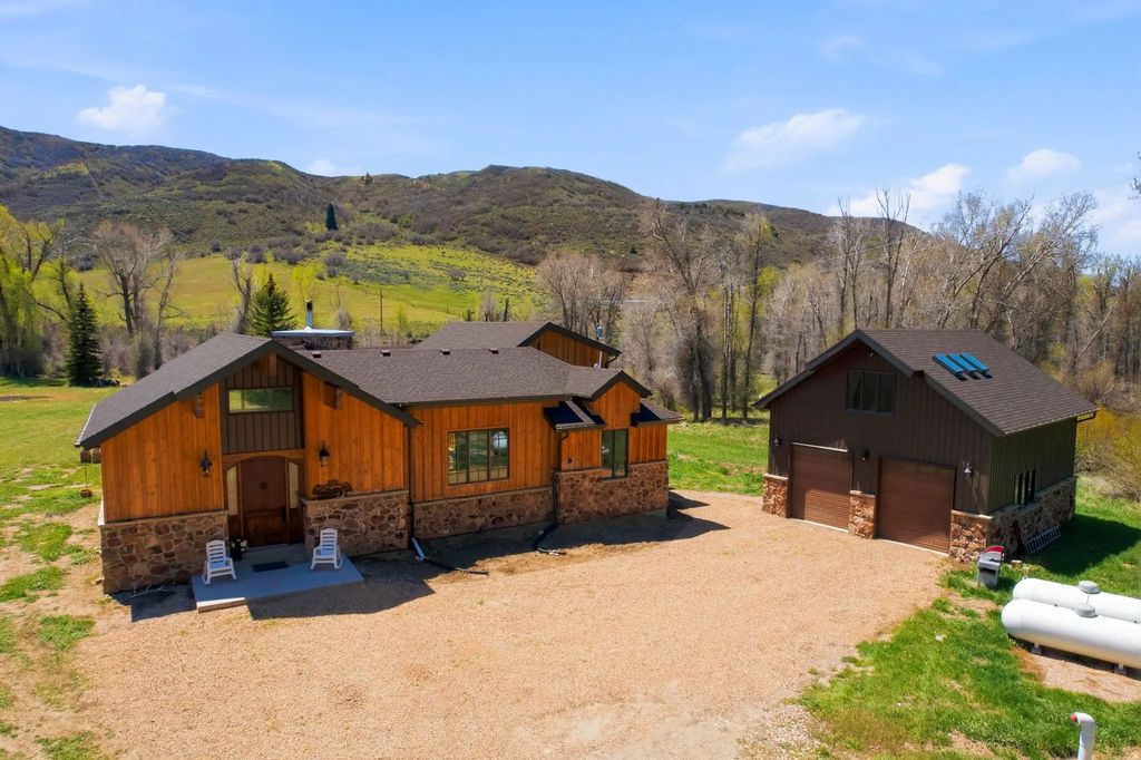 3020 E Chalk Creek Rd, Coalville