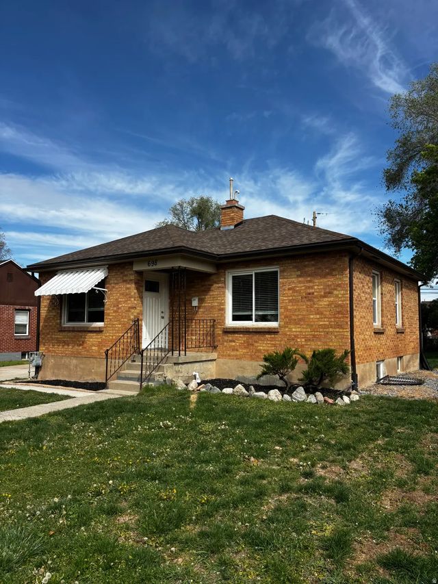 698 Maple St, Ogden