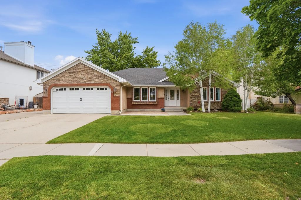 964 W Chesterbrook Cv, Murray
