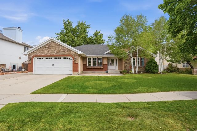 964 W Chesterbrook Cv, Murray