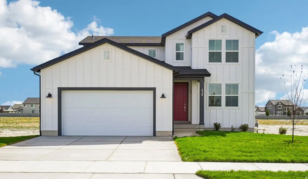 438 E Clear Granite Way, Eagle Mountain