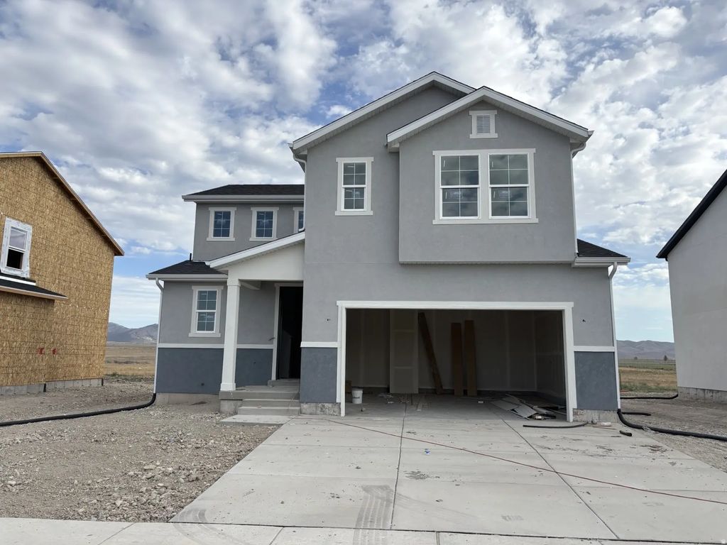 147 E Smooth Sandstone Way 275, Eagle Mountain