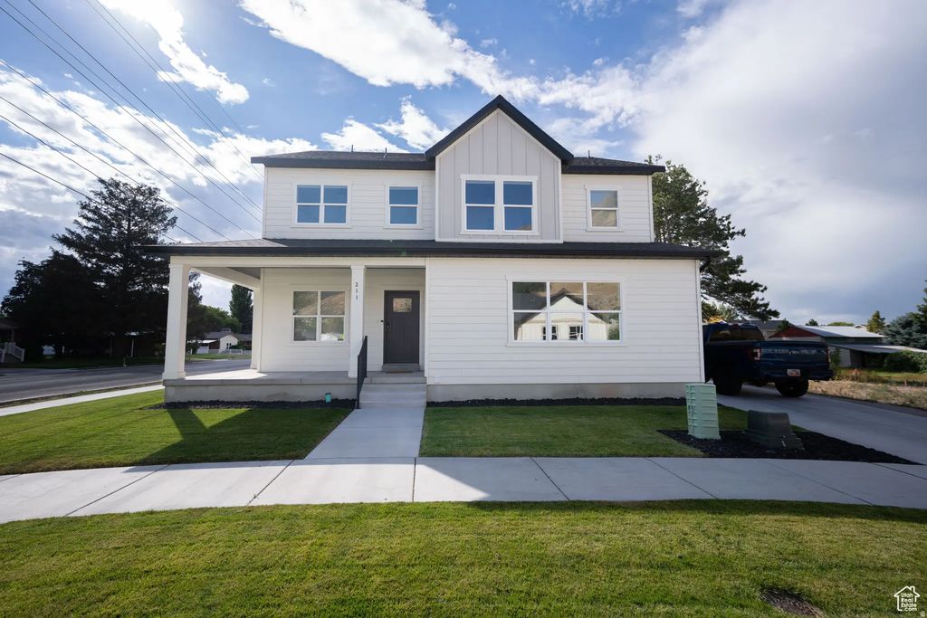 211 N 650 E, Springville