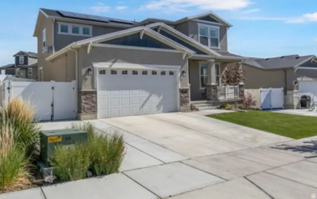 1295 E Granite Peak Rd, Eagle Mountain