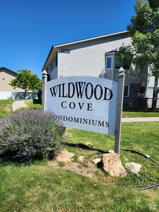 3907 W Rockwood Way B, West Valley City