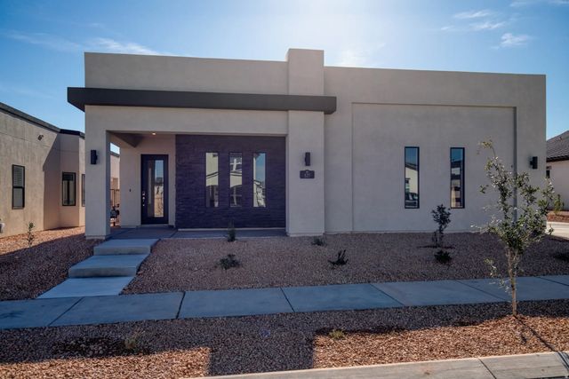 527 W Avery Ln, St. George