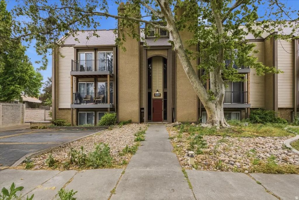 5328 S 570 E I, Murray