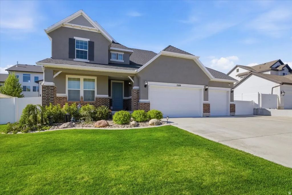7109 W Jayson Dr S, West Jordan
