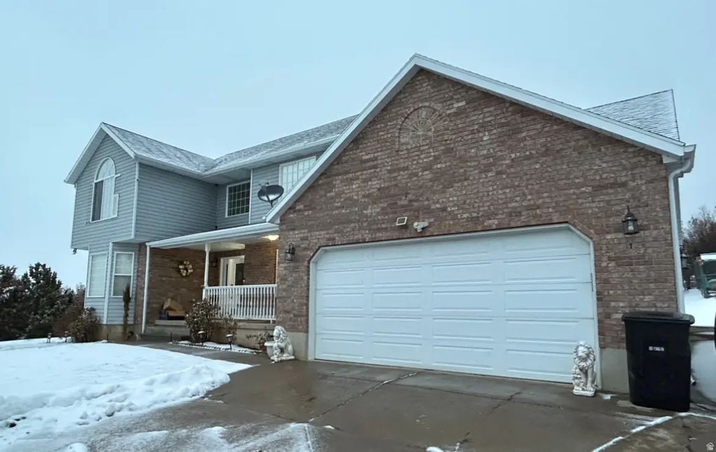 11910 E 24650 Dr N, Fairview