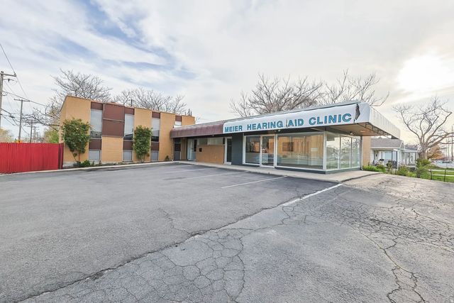 2712 S 300 E, South Salt Lake