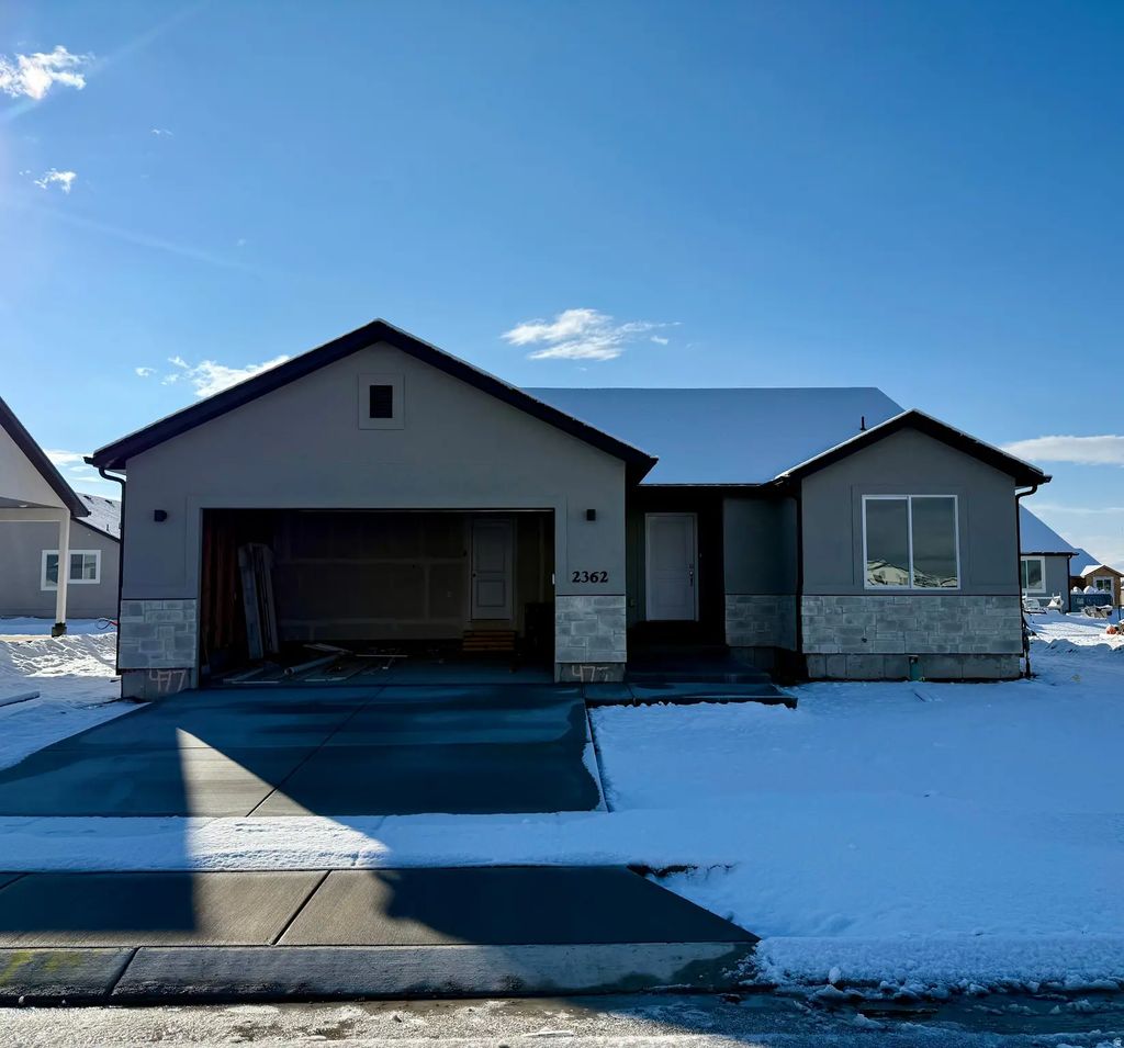 2362 E Yellow Blossom St 477, Eagle Mountain