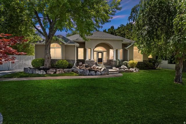924 E College St, Millcreek