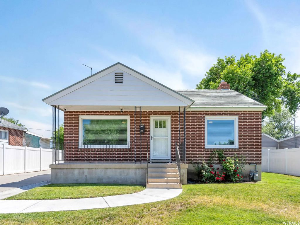356 E Belview Ave, Murray