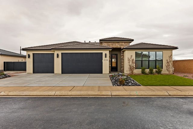 3118 S 4800 W 8, Hurricane