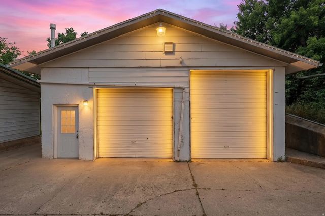 1091 E 225 S, Clearfield