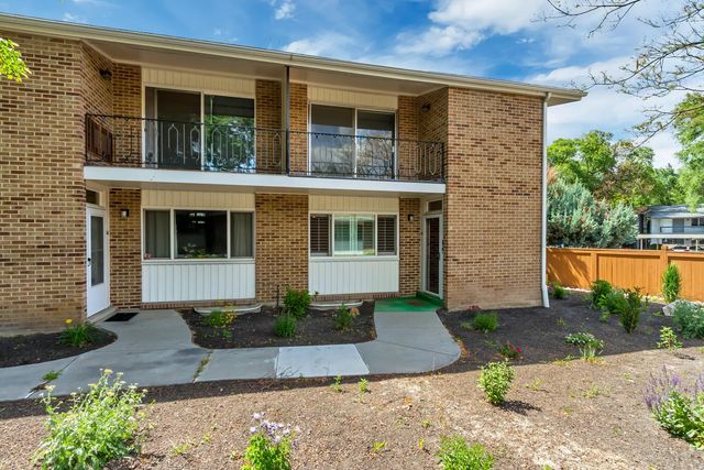 843 E Three Fountains Dr 263, Murray